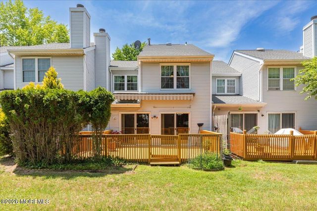 73 Malibu Drive, Eatontown, NJ 07724