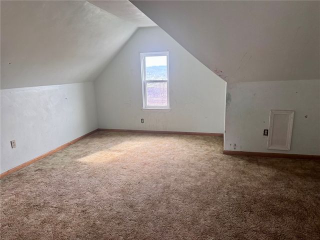 1809 Riverview St, Mckeesport, PA 15132