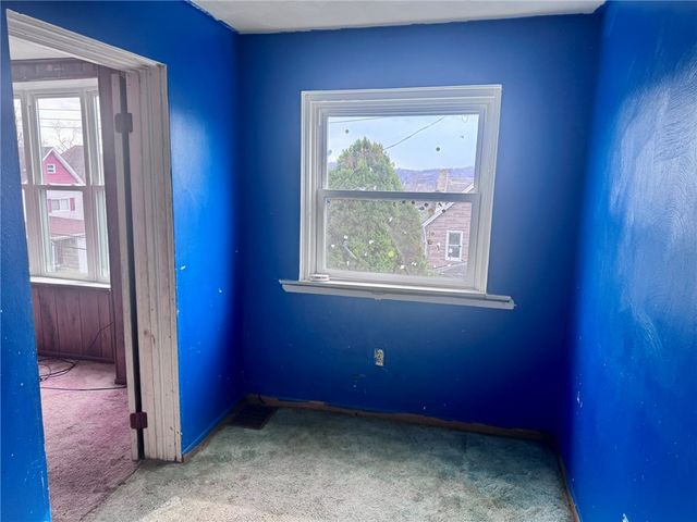 1809 Riverview St, Mckeesport, PA 15132