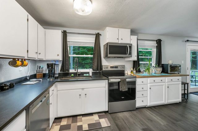 15 Gove Drive, Belmont, NH 03220