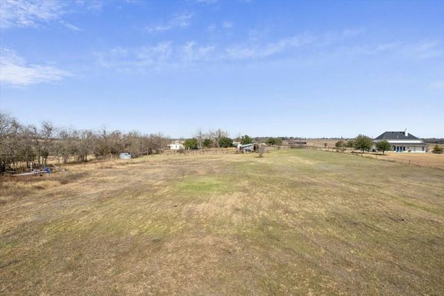 1394 E Fm 149 Road E, Anderson, TX 77830