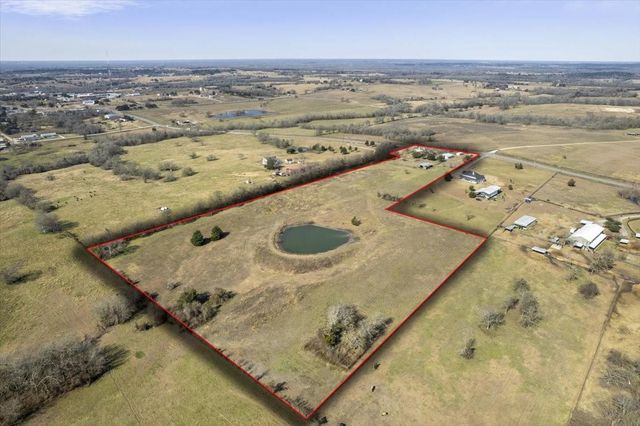 1394 E Fm 149 Road E, Anderson, TX 77830