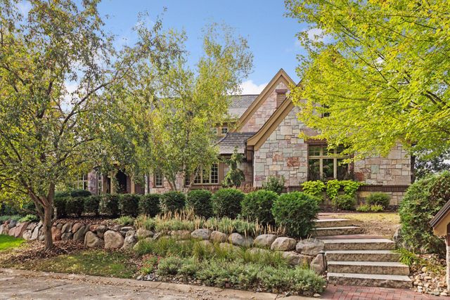 1465 Island Drive, Golden Valley, MN 55422