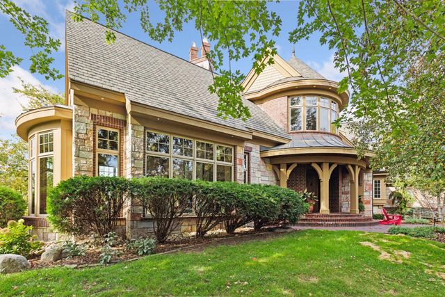 1465 Island Drive, Golden Valley, MN 55422