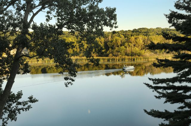 1465 Island Drive, Golden Valley, MN 55422