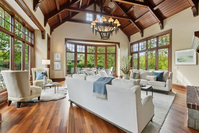 1465 Island Drive, Golden Valley, MN 55422