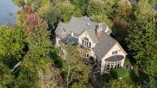 1465 Island Drive, Golden Valley, MN 55422