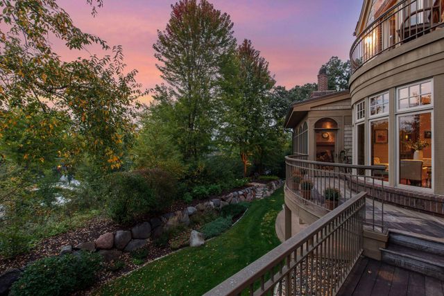 1465 Island Drive, Golden Valley, MN 55422