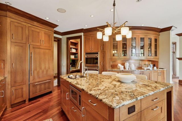 1465 Island Drive, Golden Valley, MN 55422