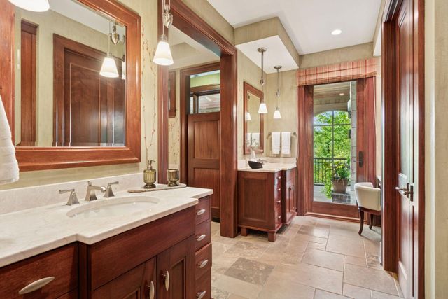 1465 Island Drive, Golden Valley, MN 55422