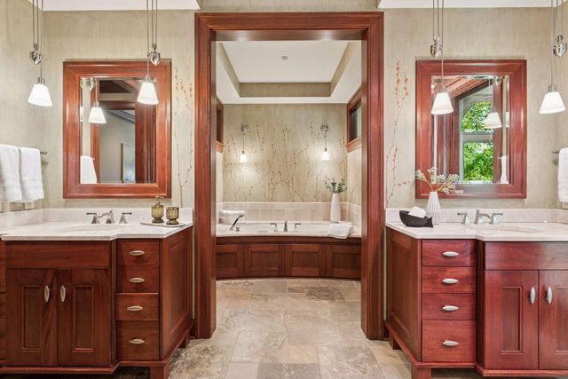 1465 Island Drive, Golden Valley, MN 55422