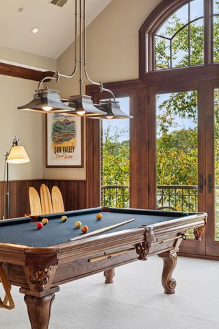 1465 Island Drive, Golden Valley, MN 55422