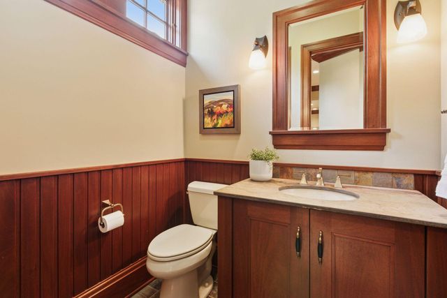 1465 Island Drive, Golden Valley, MN 55422