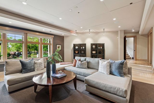 1465 Island Drive, Golden Valley, MN 55422