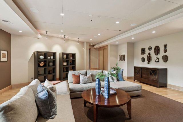 1465 Island Drive, Golden Valley, MN 55422