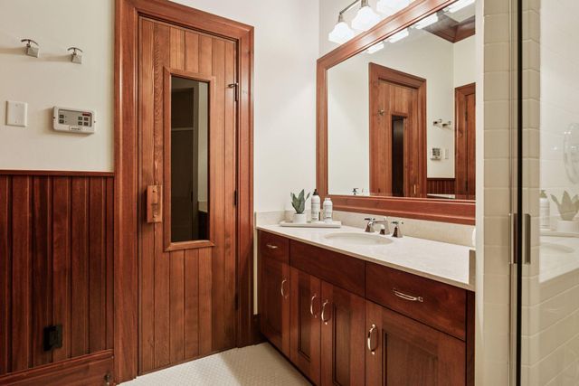 1465 Island Drive, Golden Valley, MN 55422