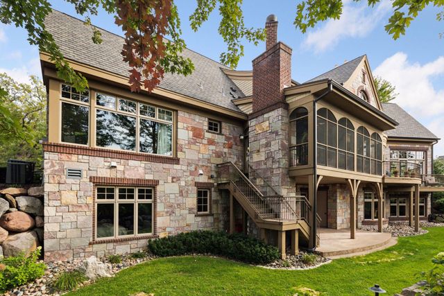 1465 Island Drive, Golden Valley, MN 55422