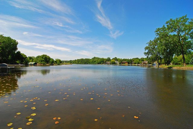 1465 Island Drive, Golden Valley, MN 55422