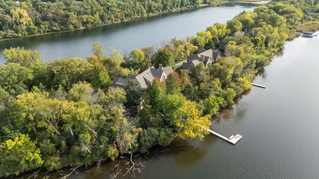 1465 Island Drive, Golden Valley, MN 55422