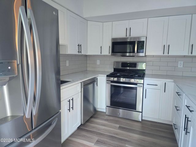 14 Independence Court, Jackson, NJ 08527