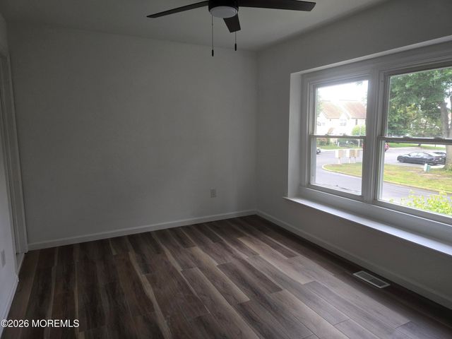 14 Independence Court, Jackson, NJ 08527