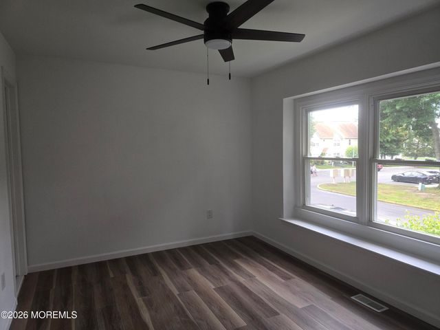 14 Independence Court, Jackson, NJ 08527