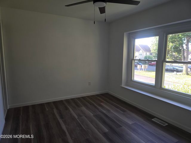 14 Independence Court, Jackson, NJ 08527