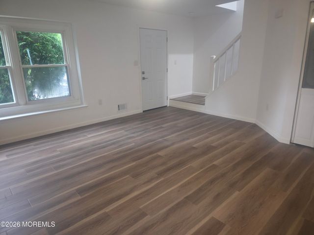 14 Independence Court, Jackson, NJ 08527