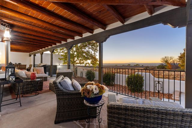 10809 Anaheim Avenue NE, Albuquerque, NM 87122