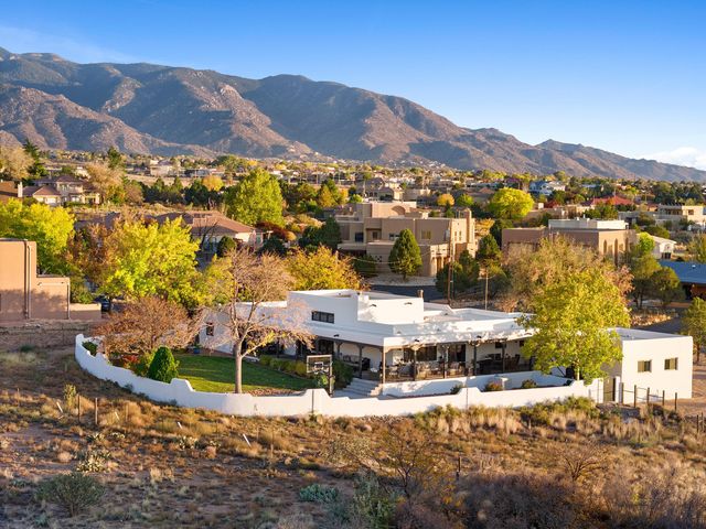 10809 Anaheim Avenue NE, Albuquerque, NM 87122