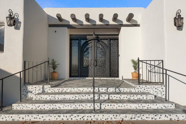 10809 Anaheim Avenue NE, Albuquerque, NM 87122