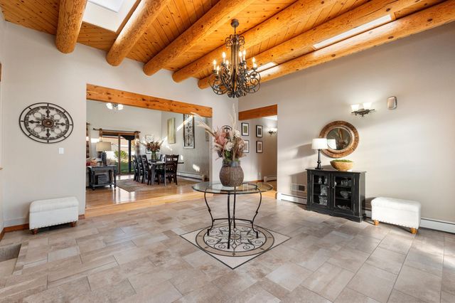 10809 Anaheim Avenue NE, Albuquerque, NM 87122