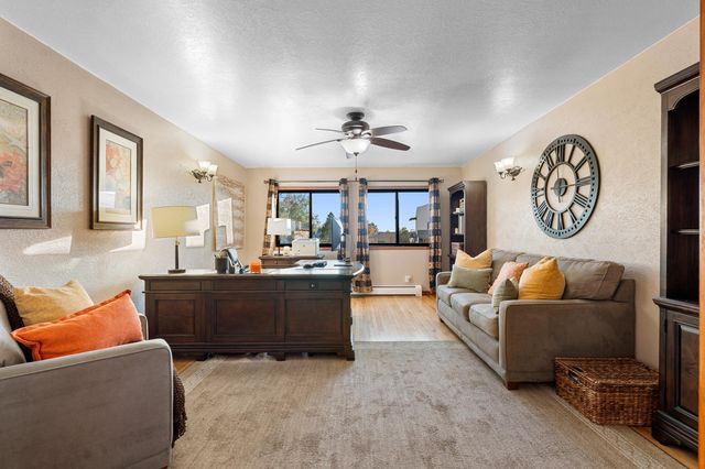 10809 Anaheim Avenue NE, Albuquerque, NM 87122