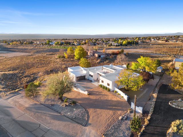 10809 Anaheim Avenue NE, Albuquerque, NM 87122