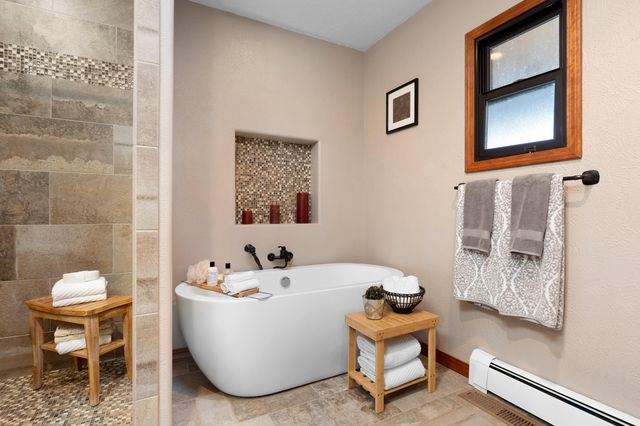 10809 Anaheim Avenue NE, Albuquerque, NM 87122