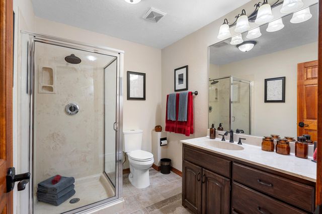 10809 Anaheim Avenue NE, Albuquerque, NM 87122