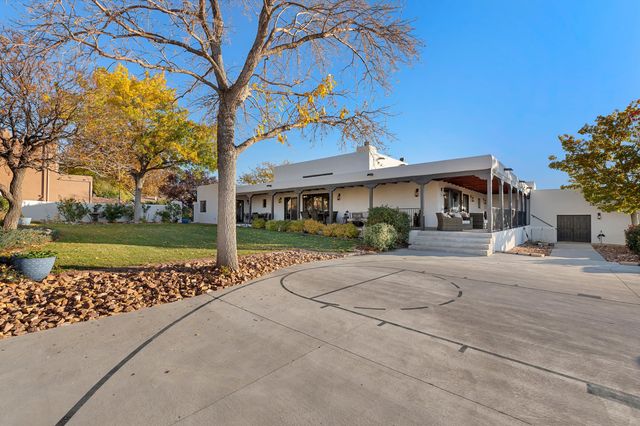 10809 Anaheim Avenue NE, Albuquerque, NM 87122