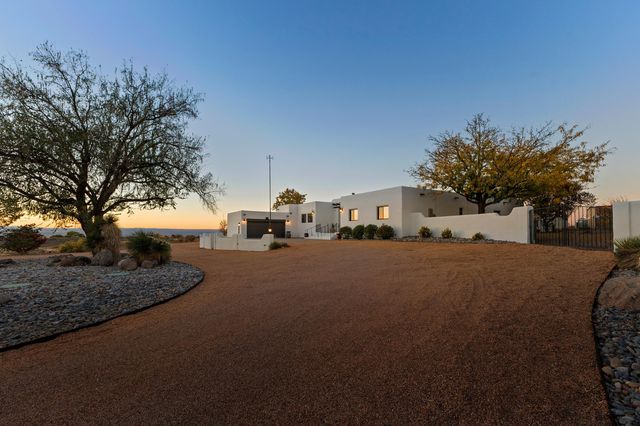 10809 Anaheim Avenue NE, Albuquerque, NM 87122