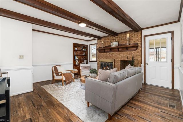 804 Sugar Maple LN, Chesapeake, VA 23322