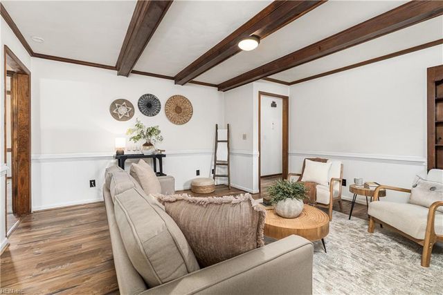 804 Sugar Maple LN, Chesapeake, VA 23322