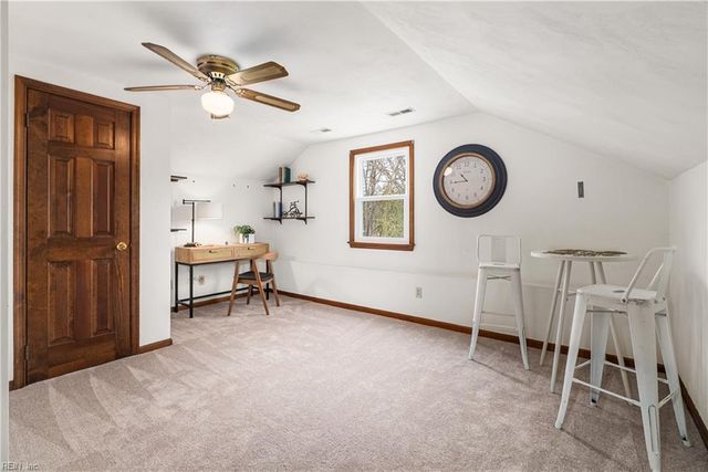 804 Sugar Maple LN, Chesapeake, VA 23322