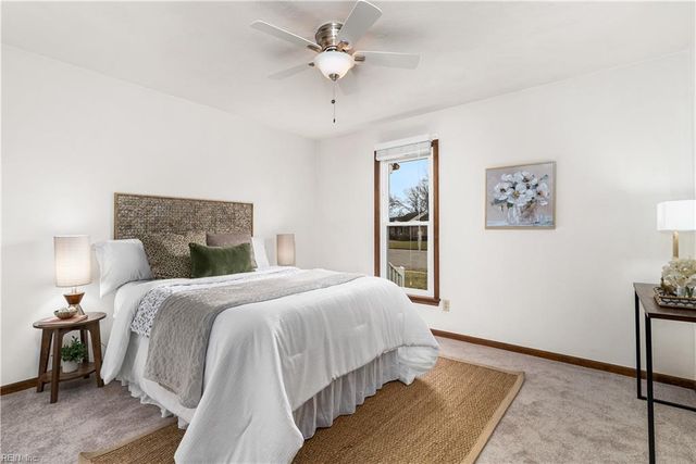 804 Sugar Maple LN, Chesapeake, VA 23322