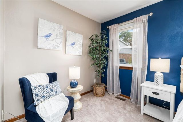 804 Sugar Maple LN, Chesapeake, VA 23322