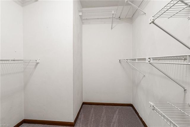 804 Sugar Maple LN, Chesapeake, VA 23322