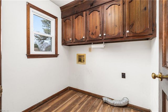 804 Sugar Maple LN, Chesapeake, VA 23322