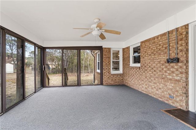 804 Sugar Maple LN, Chesapeake, VA 23322