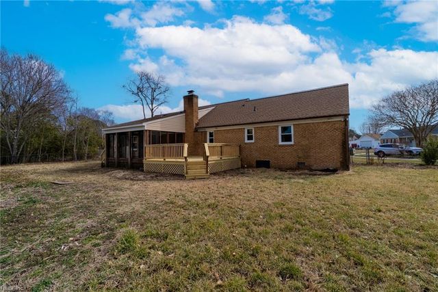 804 Sugar Maple LN, Chesapeake, VA 23322