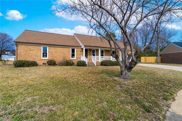 804 Sugar Maple LN, Chesapeake, VA 23322