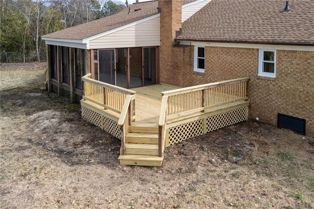 804 Sugar Maple LN, Chesapeake, VA 23322