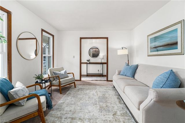 804 Sugar Maple LN, Chesapeake, VA 23322